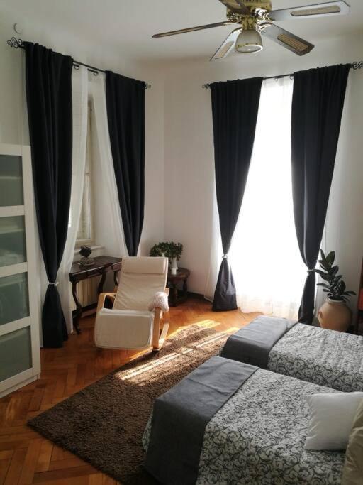 Appartamento La Casa Di Lu Trieste Esterno foto